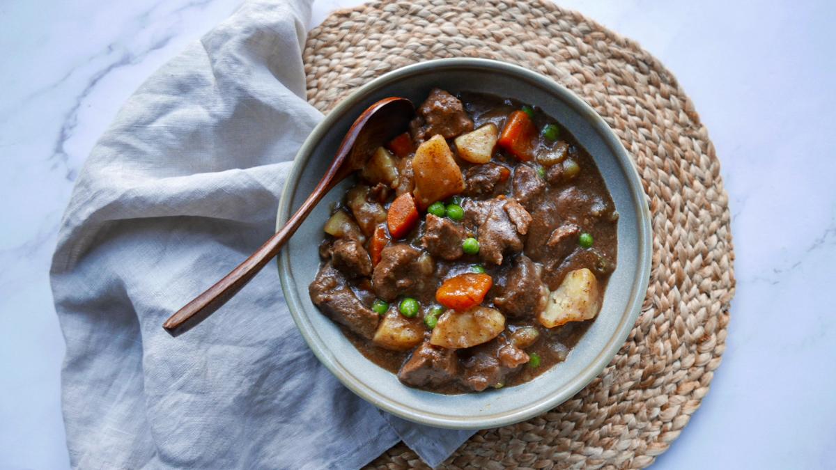 Chinese beef curry slow cooker recipe - Cook Simply