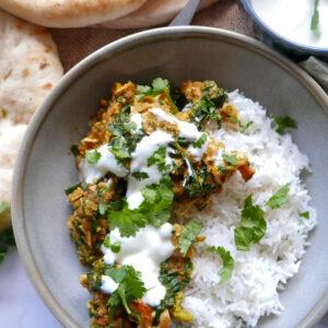 leftover turkey curry with steamed rice, naan and sprinkled with coriander and yoghurt - Cook Simply
