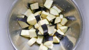 rinse the aubergine - Cook Simply