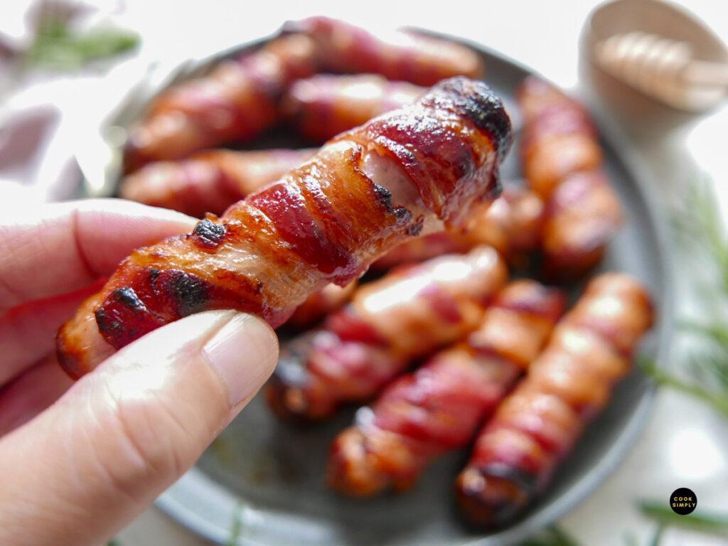 Pigs in blankets - sausage wrapped in bacon - Cook Simply