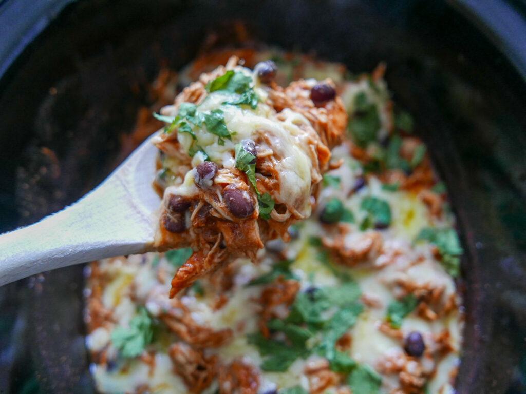 Crockpot chicken enchiladas - Cook Simply