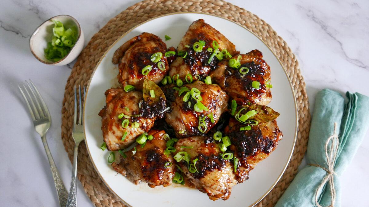 Filipino chicken adobo with rice and spring onions-Cook Simoply