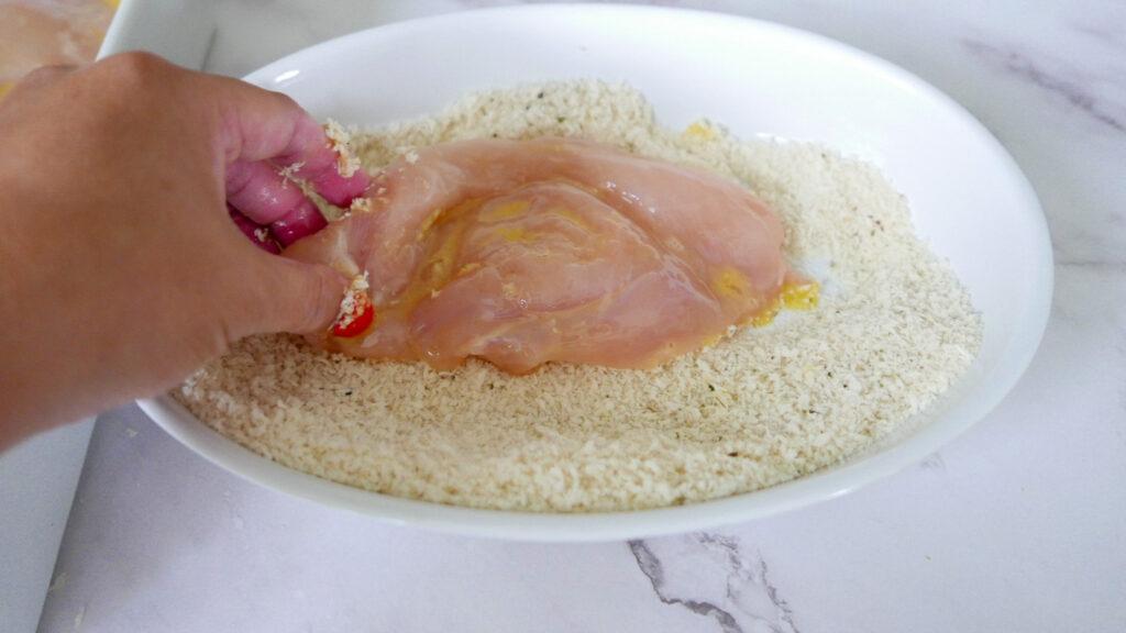 Panko breadcrumbs for chicken escalope-Cook Simply